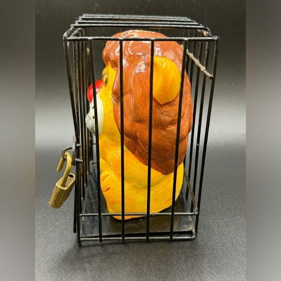 VTG Price Products Kitschy Lion in Cage Coin Ceramic Bank 1970s Made in Taiwan - Picture 5 of 9